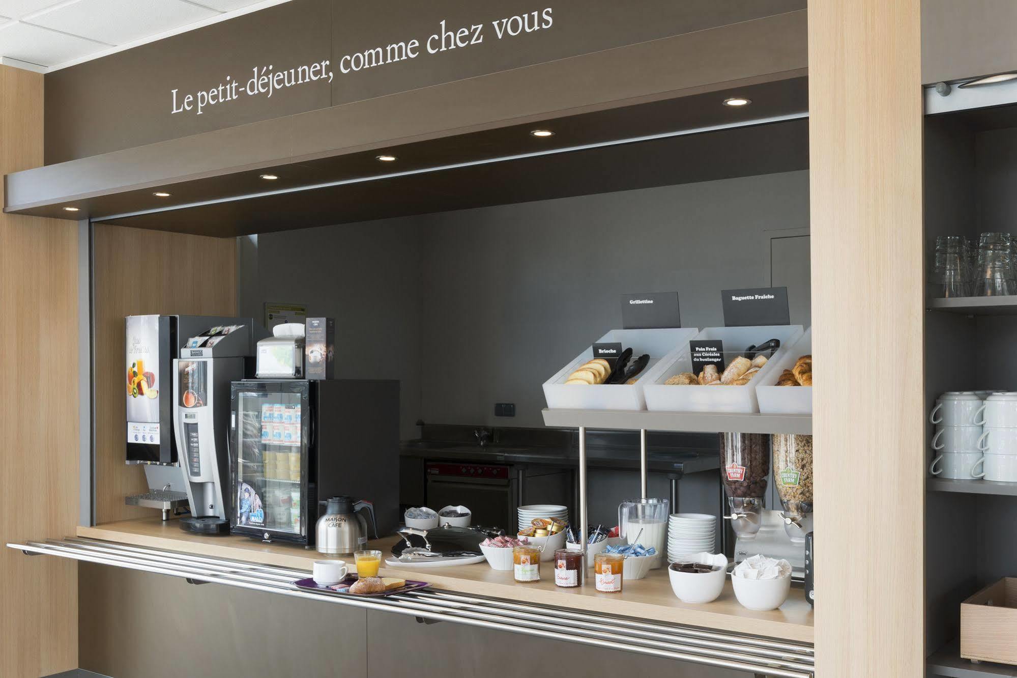 B&B Hotel La Roche-Sur-Yon Mouilleron-le-Captif Exterior photo